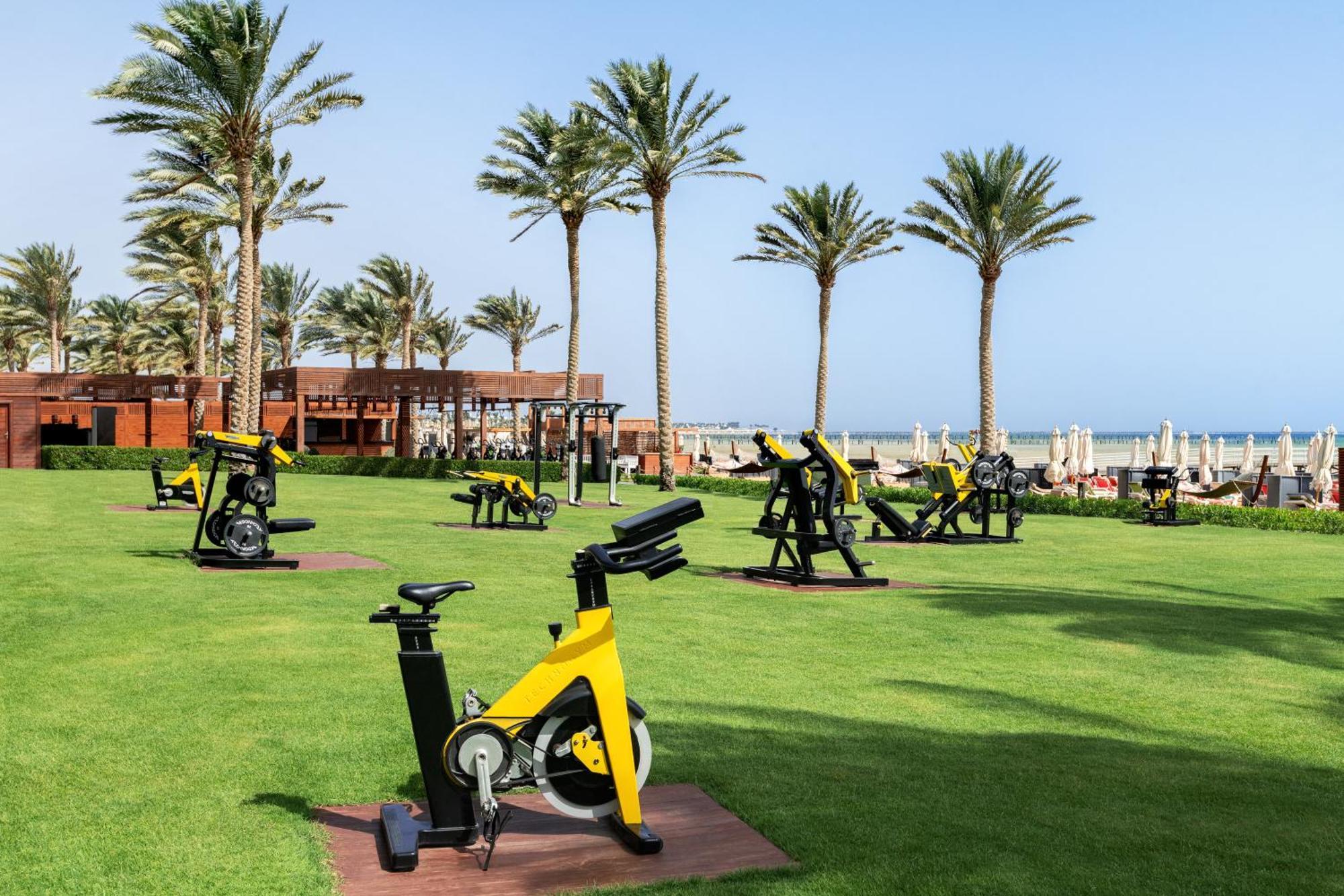 Rixos Premium Seagate - Ultra All Inclusive Sharm El Sheikk Exterior foto Outdoor fitness equipment at a resort